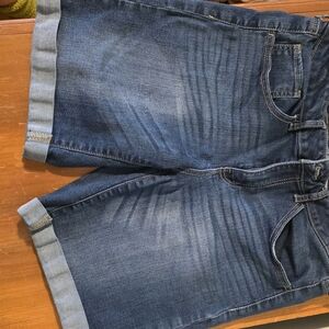 Juniors's Denim Bermuda Shorts